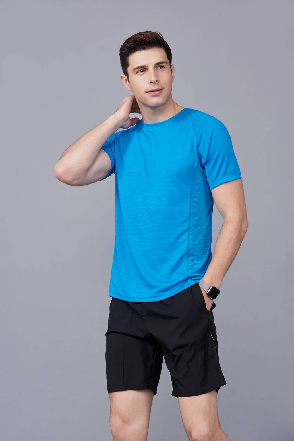 純色T恤 簡(jiǎn)約大方經(jīng)典時(shí)尚 湖藍(lán)色